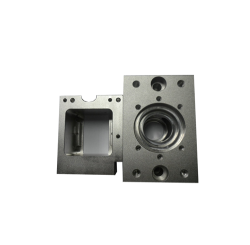 How to choose suitable cutting tools in precision machining in Dalian?