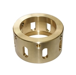What is the core technology of precision machining in Dalian?